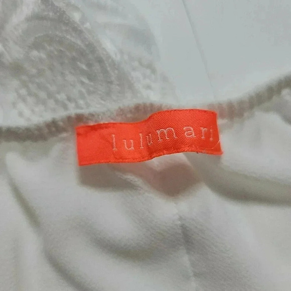 LULUMARI size S WHITE MINI DRESS V NECK FLORAL PRINT ON THE SIDES A-LINE womens - Picture 4 of 10